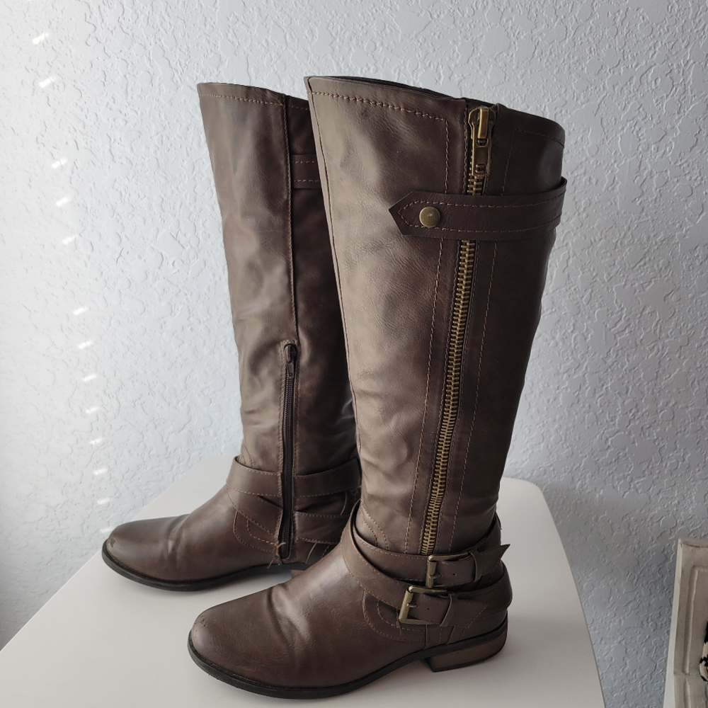 Rampage Women's Hansel Zipper and Buckle Knee- High Riding Boots SIZE 7 - Picture 4 of 14